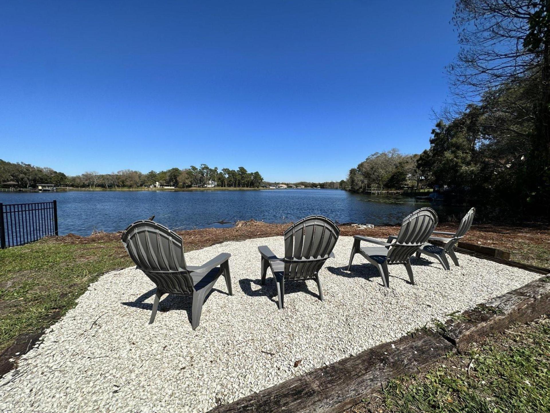 Lakefront Private Oasis In Tampa Bay Vila Exterior foto